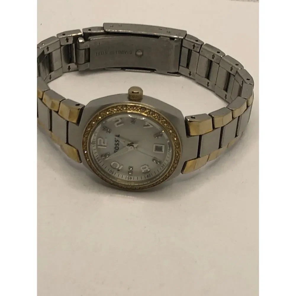 Fossil AM4187 Mens Two Tone Stainless Steel Analog Dial Quartz Wrist Watch HK465